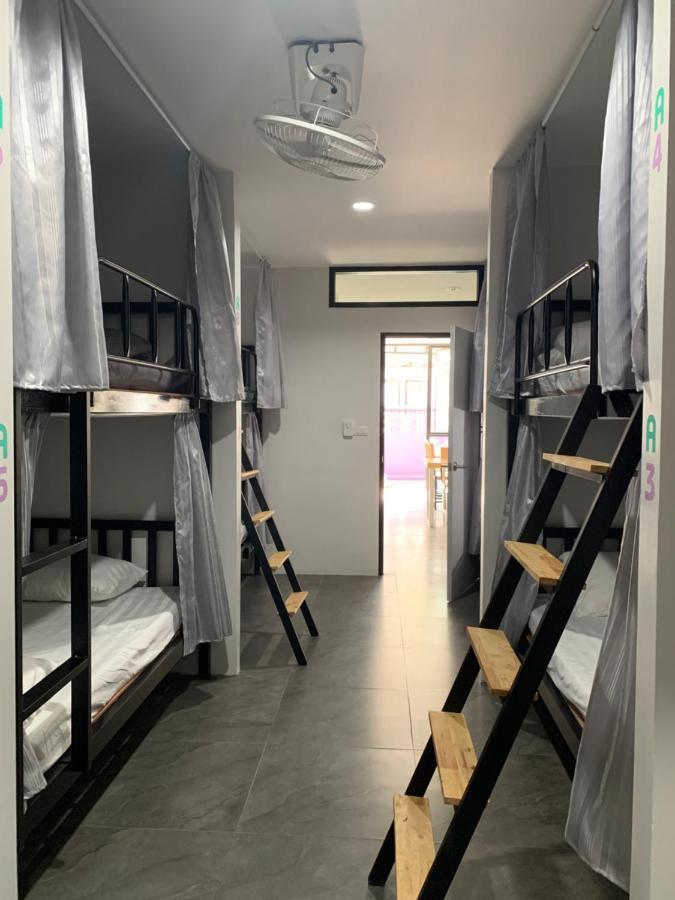 Youniverse Homestay Chiang Mai Luaran gambar