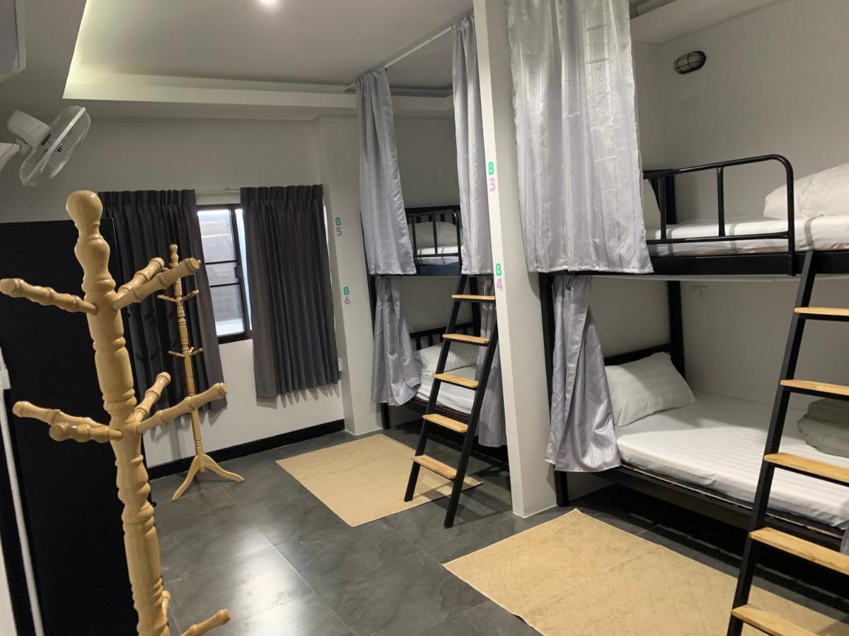 Youniverse Homestay Chiang Mai Luaran gambar