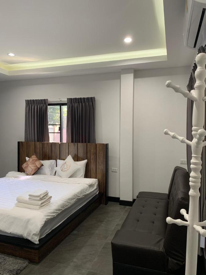 Youniverse Homestay Chiang Mai Luaran gambar