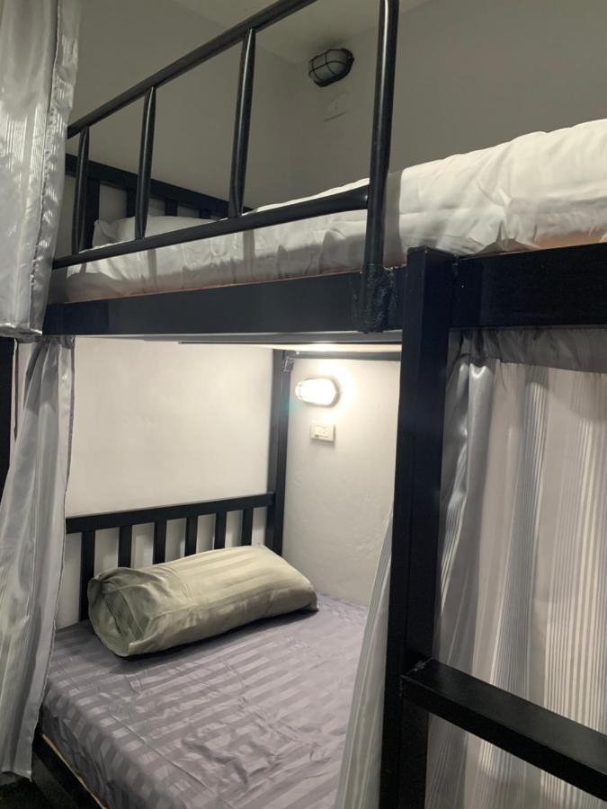 Youniverse Homestay Chiang Mai Luaran gambar