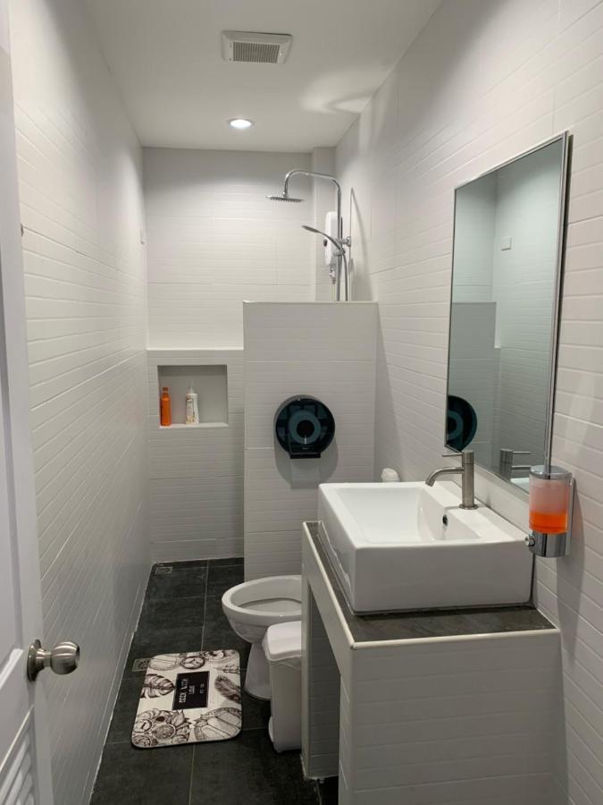 Youniverse Homestay Chiang Mai Luaran gambar